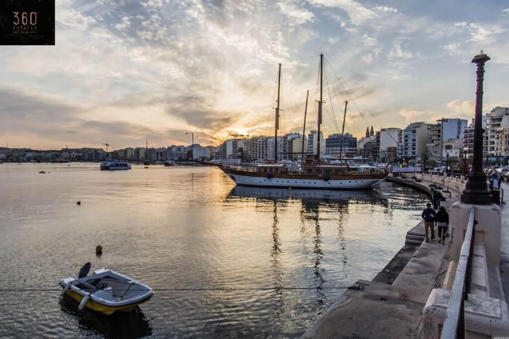 A Lovely 3 Bedroom, 3 Baths Home In The Centre Of Gzira By 360 Estates Exteriér fotografie